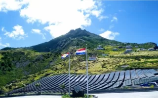 Hybride zonnepark + BESS op Saba